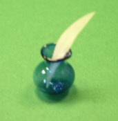 Tintenfass Glas mit Feder 
