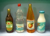 Flaschen Set Milch Saft etc.