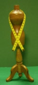 Schneiderpuppe Nussbaum Bodo Hennig